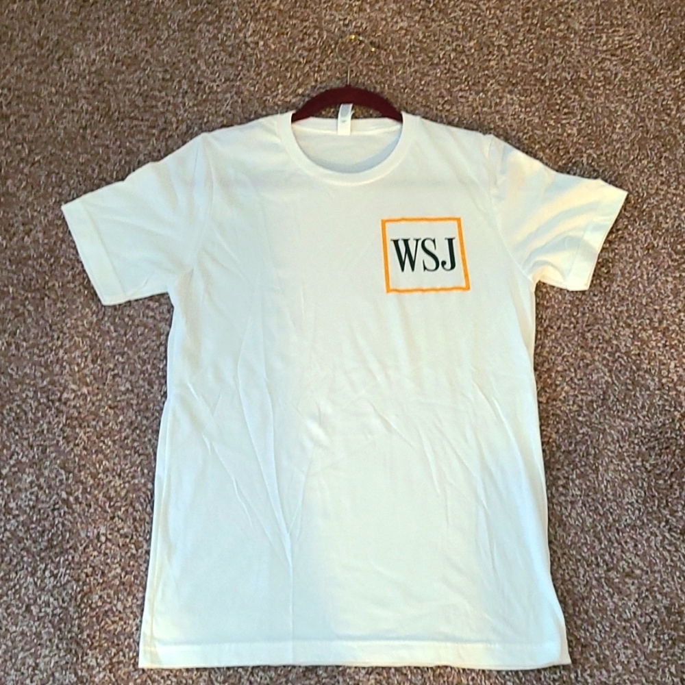 NWOT The Wall Street Journal T-shirt Size Small